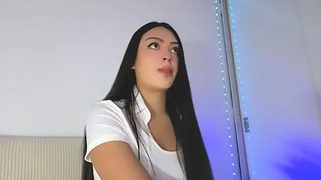 Sweet-Sophiee online show from 28, 2, 2026