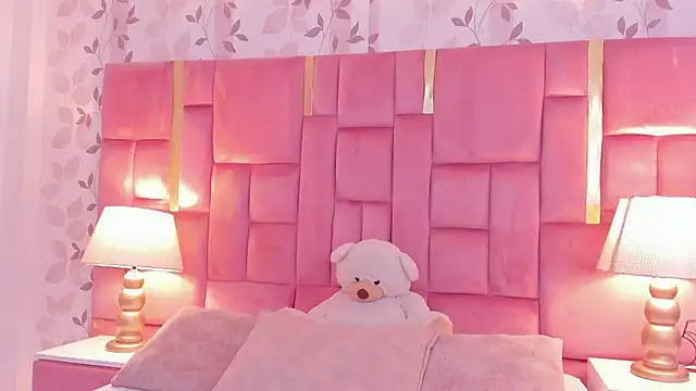 AmbarSantany online show from 8, 3, 2026