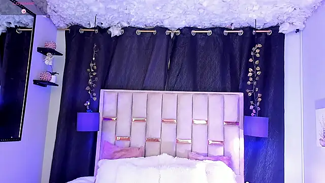 Nathan Smith  online show from 8, 10, 2025