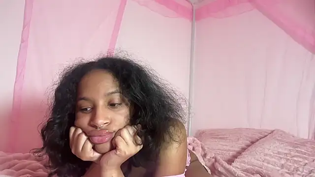 shandiloveslemonss online show from 4, 11, 2025