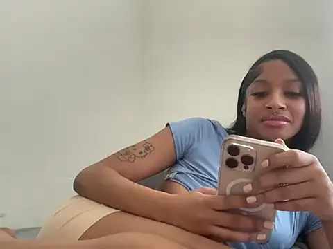 shandiloveslemonss online show from 3, 10, 2025