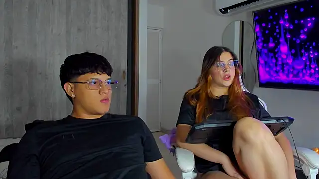 kittyandrick online show from 13, 4, 2026