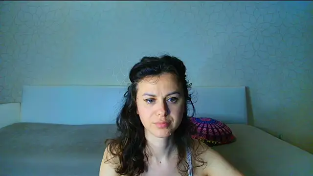 LeggyLover90 online show from 20, 5, 2026