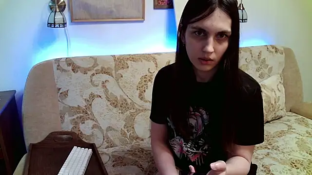 Snapshot of BlackHe4rts_ chatting on 13, 7, 2026 BlackHe4rts online show from 13, 7, 2026