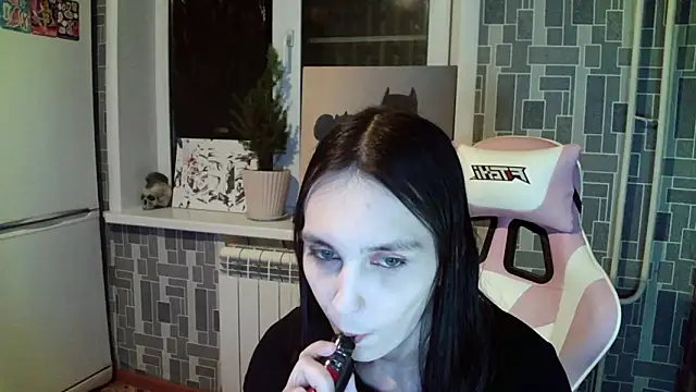 Snapshot of BlackHe4rts_ chatting on 11, 3, 2025 BlackHe4rts online show from 11, 3, 2025