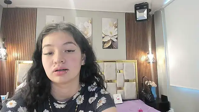 Snapshot of lilimini032 chatting on 16, 7, 2026 lilimini032 online show from 16, 7, 2026