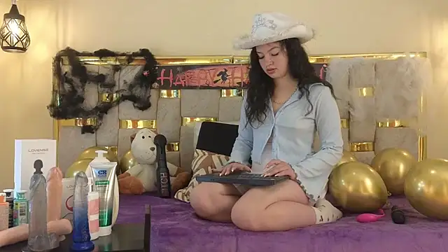 lilimini032 online show from 29, 10, 2025