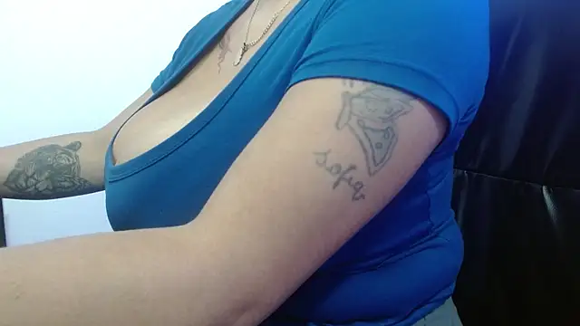 violletha online show from 10, 4, 2026