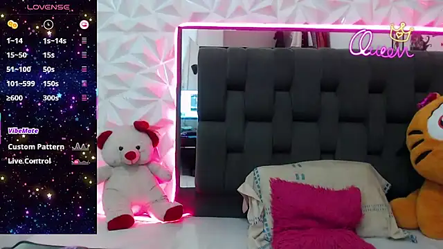 Snapshot of Allie_Vergara chatting on 12, 7, 2026 Allie Vergara online show from 12, 7, 2026