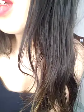 Snapshot of Jinaas chatting on 9, 11, 2025 Jinaas online show from 9, 11, 2025