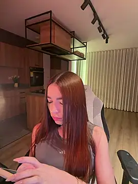 carolynnetrujillo online show from 21, 3, 2026