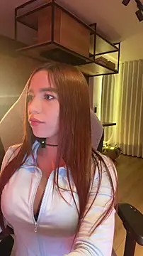 carolynnetrujillo online show from 28, 3, 2026