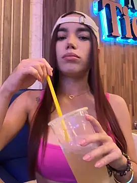 carolynnetrujillo online show from 12, 10, 2025