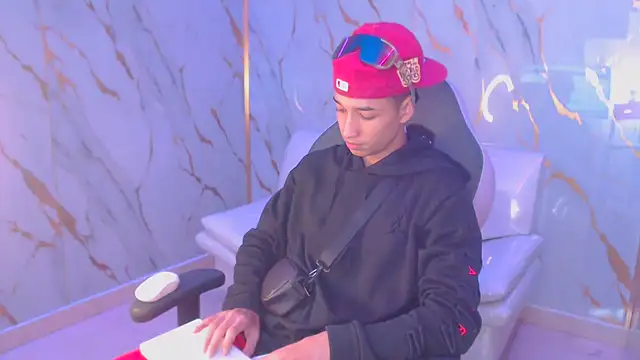 jose sexycumm online show from 8, 10, 2025