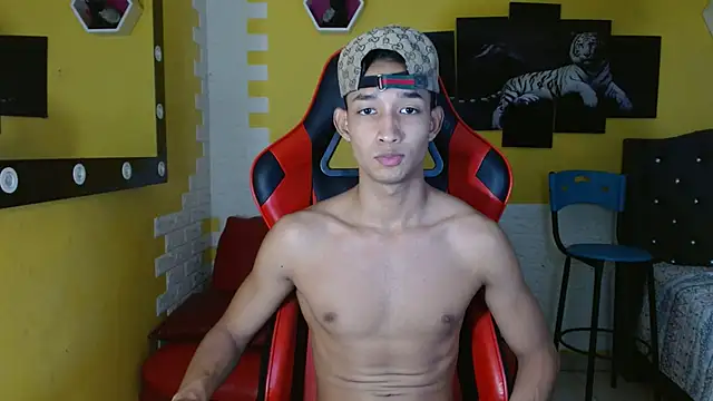 jose sexycumm online show from 7, 10, 2025