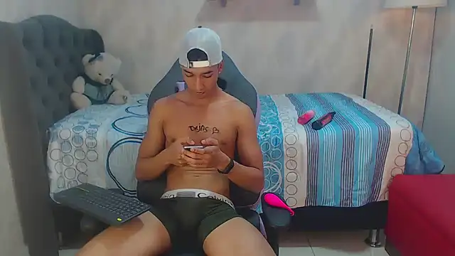 jose sexycumm online show from 19, 1, 2025
