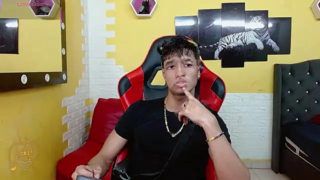 jose sexycumm online show from 7, 1, 2026