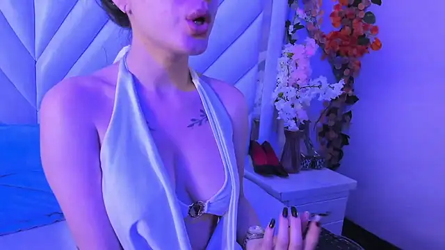 Snapshot of Katty_Queen chatting on 26, 7, 2026 Katty Queen online show from 26, 7, 2026