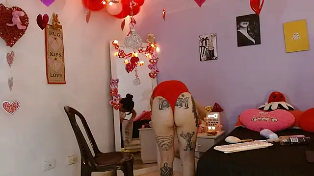 Snapshot of Kimandyuk chatting on 10, 2, 2025 Kimandyuk online show from 10, 2, 2025