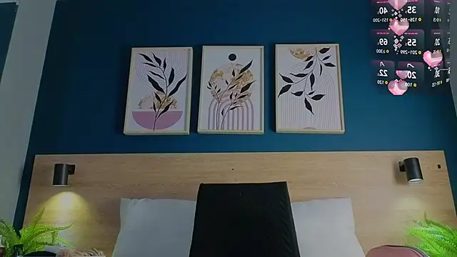 Snapshot of GabyPetit chatting on 14, 10, 2025 GabyPetit online show from 14, 10, 2025