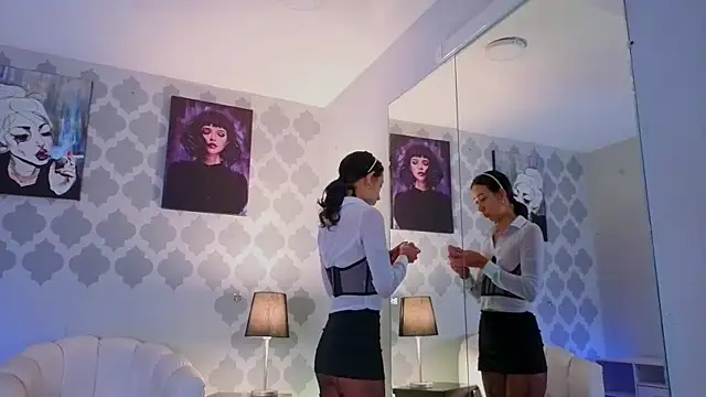 GabyPetit online show from 16, 7, 2026