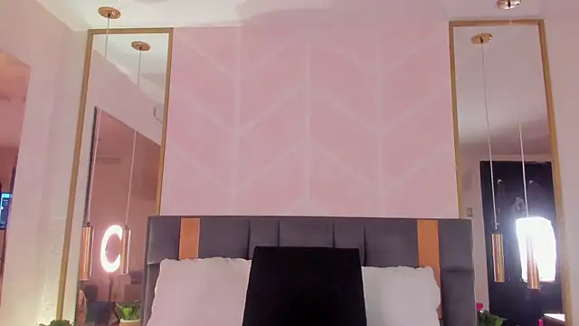 GabyPetit online show from 19, 12, 2025