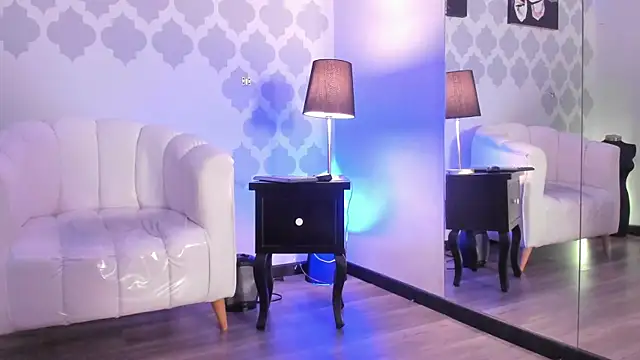 GabyPetit online show from 25, 4, 2026