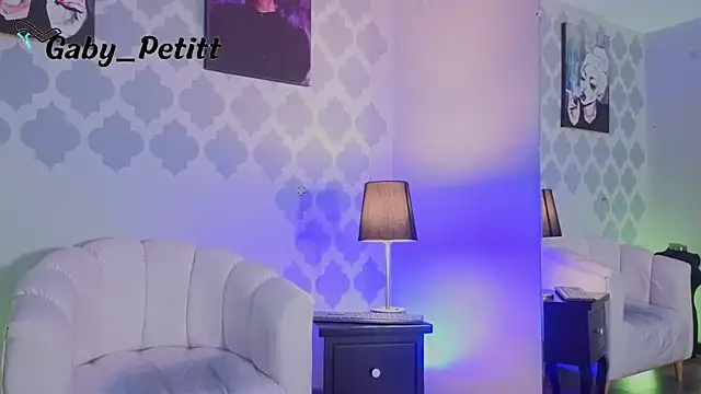 GabyPetit online show from 3, 6, 2026