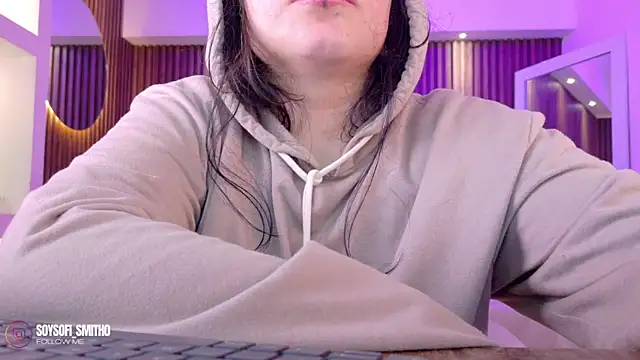 Lucy Smith2 online show from 18, 4, 2026