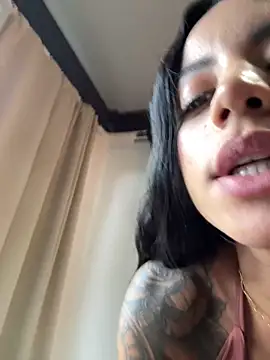 Elamesmamorena online show from 20, 2, 2026