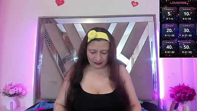Snapshot of LILITH_TORRES1 chatting on 9, 7, 2026 LILITH TORRES1 online show from 9, 7, 2026