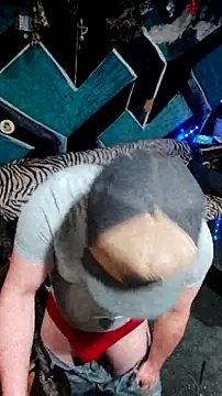 Boo-boo kittyfux online show from 18, 12, 2025