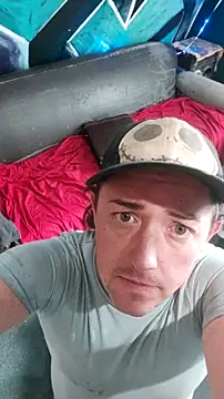 Boo-boo kittyfux online show from 22, 11, 2025