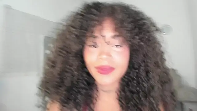 Snapshot of Maria_juliana chatting on 3, 12, 2024 Maria juliana online show from 3, 12, 2024