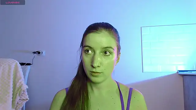Snapshot of Eva_Hailey_ chatting on 9, 9, 2025 Eva Hailey online show from 9, 9, 2025