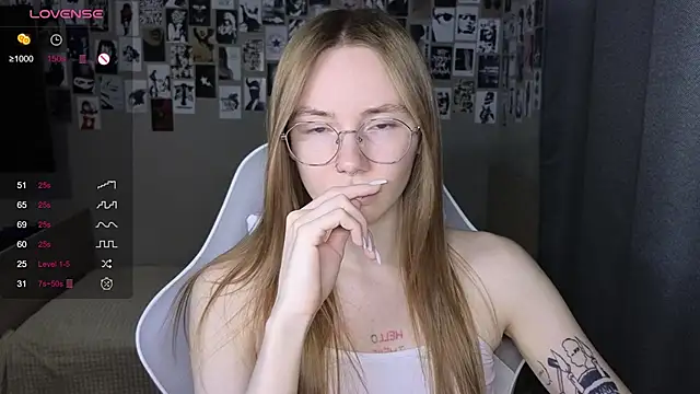 littlevildevil online show from 28, 2, 2026