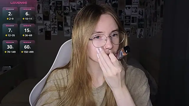 littlevildevil online show from 28, 7, 2026