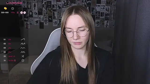 littlevildevil online show from 17, 4, 2026