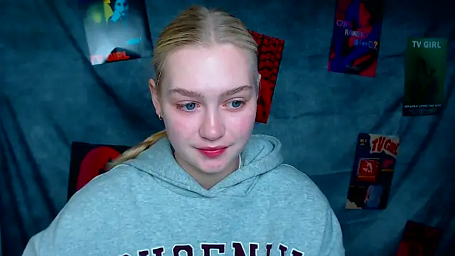 MademoiselleCl online show from 17, 10, 2025