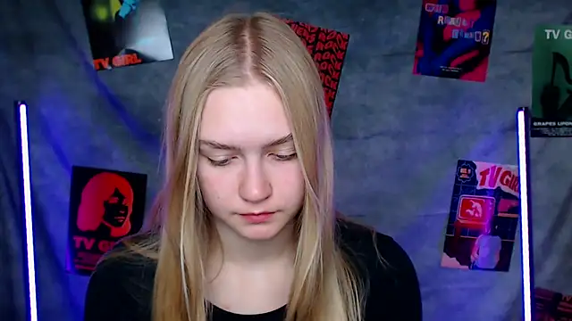 MademoiselleCl online show from 23, 10, 2025