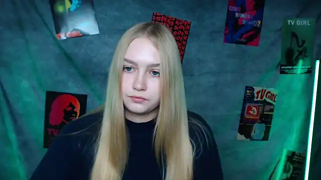 MademoiselleCl online show from 8, 11, 2025