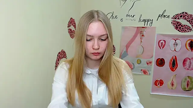 MademoiselleCl online show from 8, 3, 2025