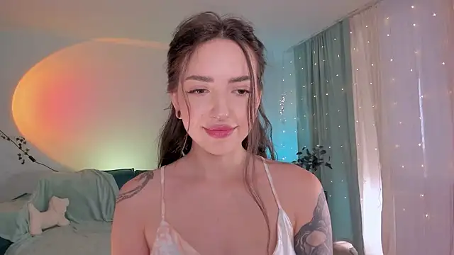 Snapshot of Oh_My_Dianee chatting on 8, 7, 2026 Oh My Dianee online show from 8, 7, 2026