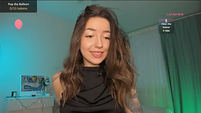 Oh My Dianee online show from 4, 1, 2025