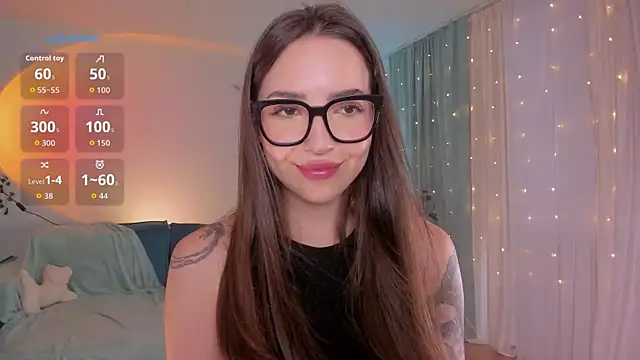 Snapshot of Oh_My_Dianee chatting on 17, 7, 2026 Oh My Dianee online show from 17, 7, 2026