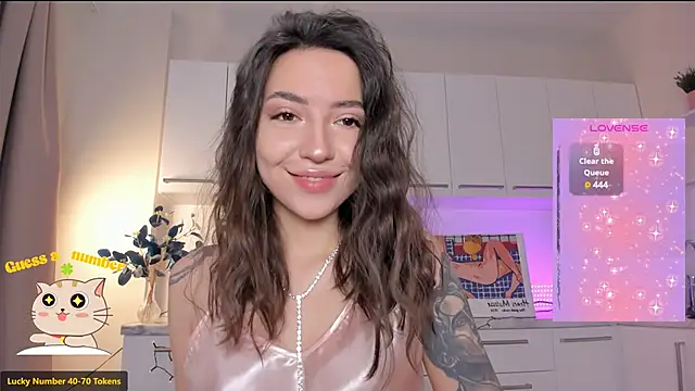 Oh My Dianee online show from 7, 1, 2025
