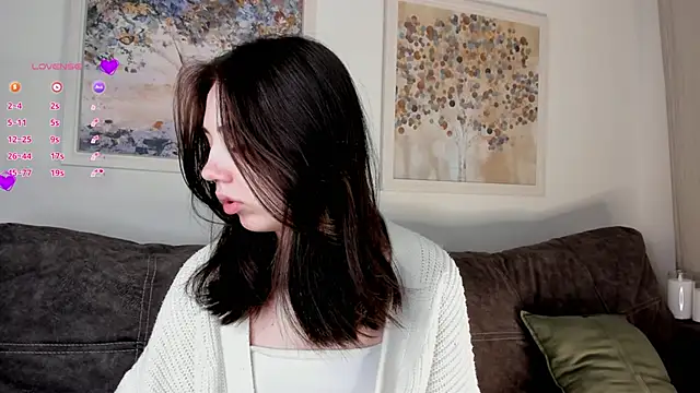 GillianDowdey online show from 27, 2, 2025