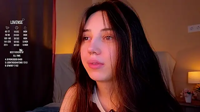 Snapshot of GillianDowdey chatting on 11, 10, 2025 GillianDowdey online show from 11, 10, 2025