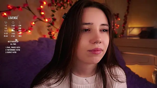 Snapshot of GillianDowdey chatting on 11, 11, 2025 GillianDowdey online show from 11, 11, 2025