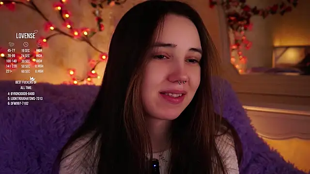 Snapshot of GillianDowdey chatting on 22, 11, 2025 GillianDowdey online show from 22, 11, 2025